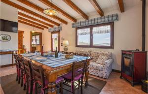 2 Bedroom Amazing Home In Troina