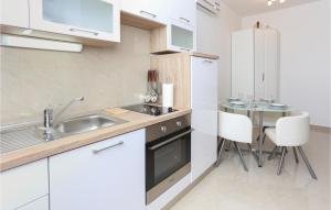 Lovely Apartment In Solin With Kitchen