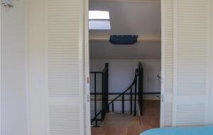 Stunning Home In Egmond Aan Zee