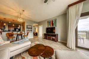 Lifes a Beach in this cozy condo in the Origin at Seahaven Resort