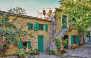 2 Bedroom Nice Home In Smarje