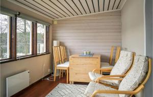 Stunning Home In Ambjörnarp