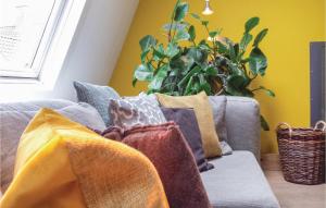 3 Bedroom Pet Friendly Home In Leende