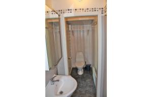 Beautiful Home In Jämjö With Kitchen