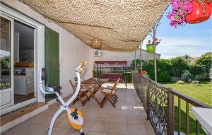 Maisons de vacances Beautiful home in Borgo with 3 Bedrooms and WiFi : photos des chambres