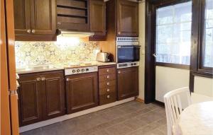 Four-Bedroom Holiday Home In Hasslo