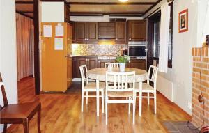 Four-Bedroom Holiday Home In Hasslo