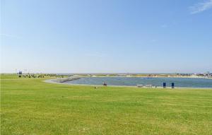 Lovely Apartment In Büsum With Kitchen