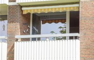 Lovely Apartment In Büsum With Kitchen