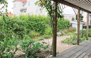 Nice Home In Lysekil With Sauna