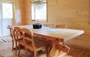 Holiday Home Anolfsbyn Mellerud Ii