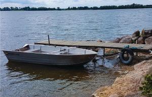 Gorgeous Home In Harlösa With Wifi