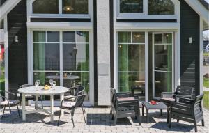 Amazing Home In Zerpenschleuse