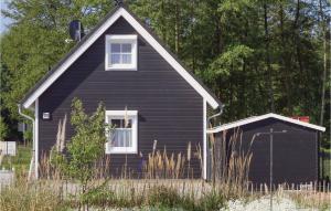 Amazing Home In Zerpenschleuse