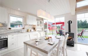 2 Bedroom Lovely Home In Zerpenschleuse