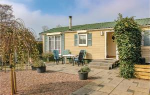 Two-Bedroom Holiday Home room in Two-Bedroom Holiday Home in Tzummarum