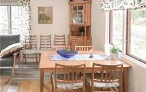 Three-Bedroom Holiday Home In Asarum