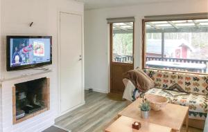 Three-Bedroom Holiday Home In Asarum