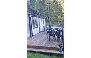 1 Bedroom Stunning Home In Svanesund