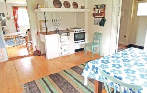 Gorgeous Home In Bodafors With Kitchen