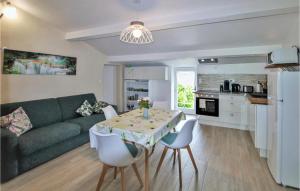 Amazing Home In Bonlieu Sur Roubion