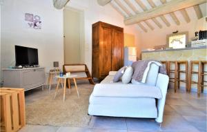 Appartements Nice apartment in Vallabregues with WiFi and 1 Bedrooms : photos des chambres