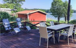 Amazing Home In Nykvarn With 1 Bedrooms And Wifi