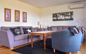 Stunning Apartment In Vetlanda