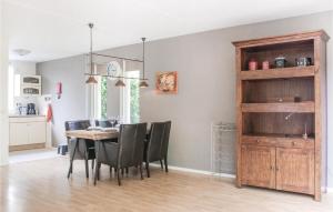 Amazing Home In Winterswijk With Wifi