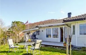 2 Bedroom Gorgeous Home In Sveio - Utbjoa