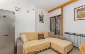 3 Bedroom Stunning Home In Omisalj 