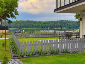 Apartament Szmaragdowy nad jeziorem Juno w Mrągowie