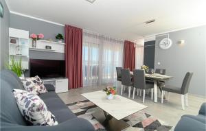 Beautiful Apartment In Seget Donji With Wifi And 2 Bedrooms