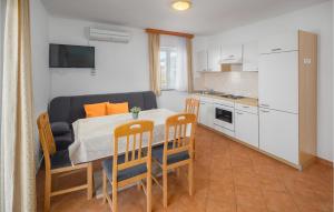 Amazing Apartment In Porec With 1 Bedrooms, Wifi And Outdoor Swimming Pool
