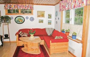 Cozy Home In Strängnäs With Kitchen