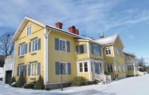 Awesome Home In Gräsmark With Sauna