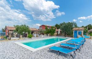 Awesome home in Izola with Jacuzzi, WiFi and Outdoor swimming pool 