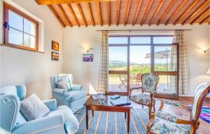 Lovely Home In Chiusi