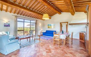 Lovely Home In Chiusi