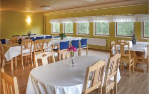 4 Bedroom Awesome Apartment In Finspång