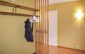 4 Bedroom Awesome Apartment In Finspång