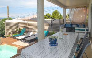 Maisons de vacances Awesome Home In Campagnan With 3 Bedrooms, Wifi And Private Swimming Pool : photos des chambres