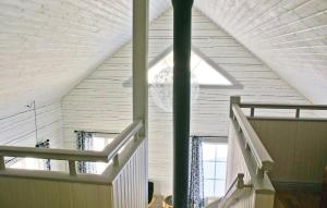 3 Bedroom Cozy Home In Vetlanda