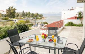 obrázek - Cozy Apartment In Chalkida With Kitchen