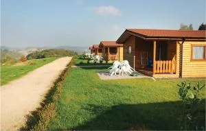 2 Bedroom Awesome Home In Gerolstein - Neroth