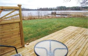 2 Bedroom Nice Home In Urshult