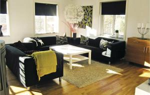 Cozy Home In Jönköping With Wifi