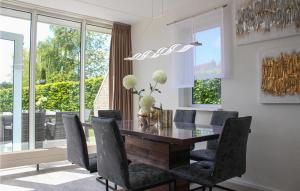 3 Bedroom Nice Home In Vlagtwedde