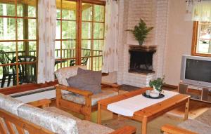 Lovely Home In Gislaved With Lake View