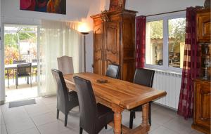 3 Bedroom Amazing Home In Villetelle